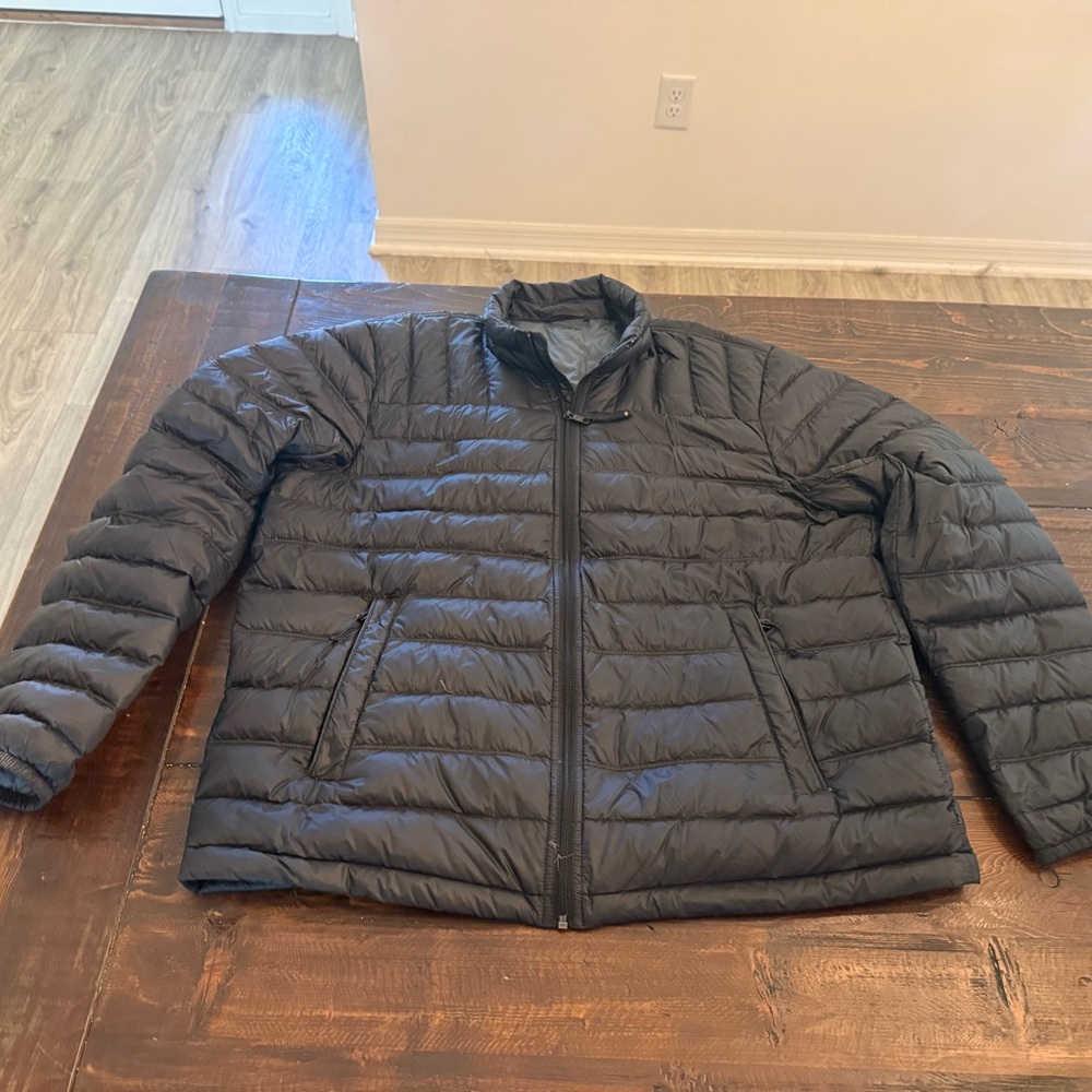 Solaris-Men's Lightweight Down Puffer Jacket - Black